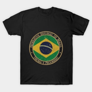 Vintage Federative Republic of Brazil USA South America United States Flag T-Shirt